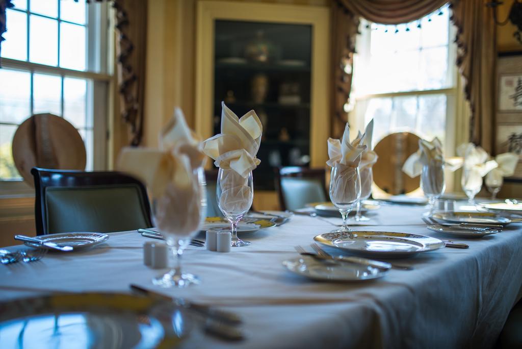 Bedford Village Inn Dış mekan fotoğraf
